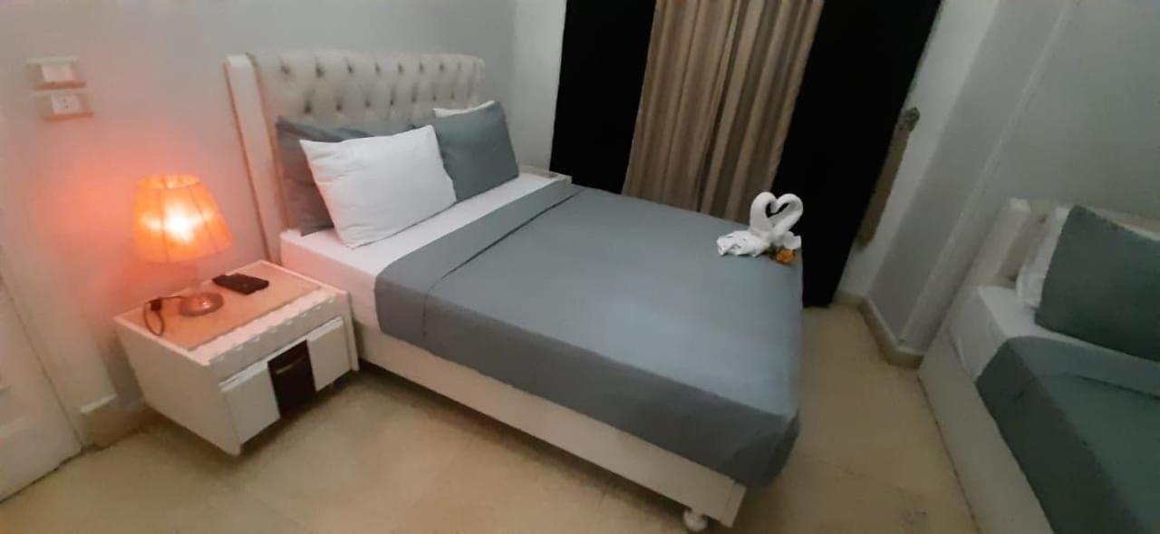 Abdeen Palace Hostel ไคโร ภายนอก รูปภาพ