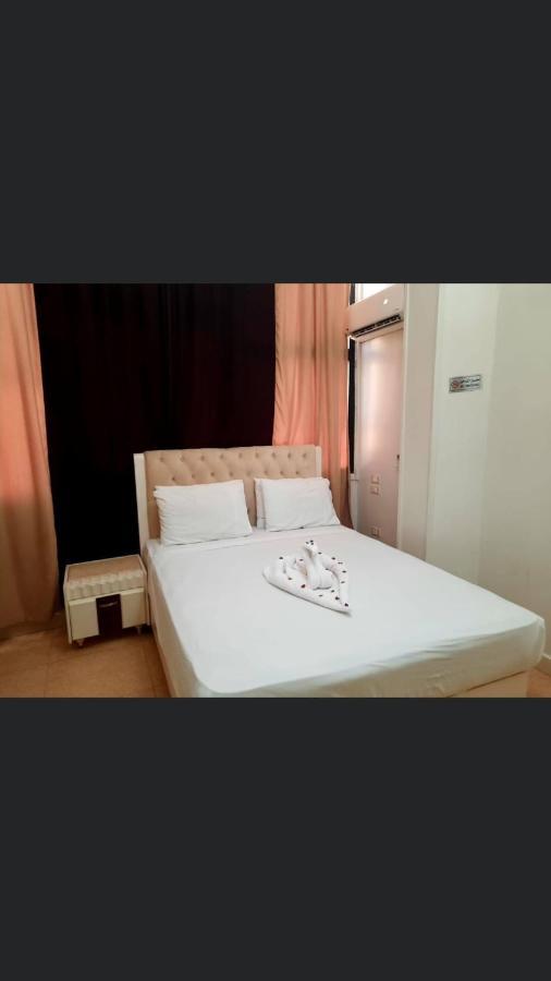 Abdeen Palace Hostel ไคโร ภายนอก รูปภาพ