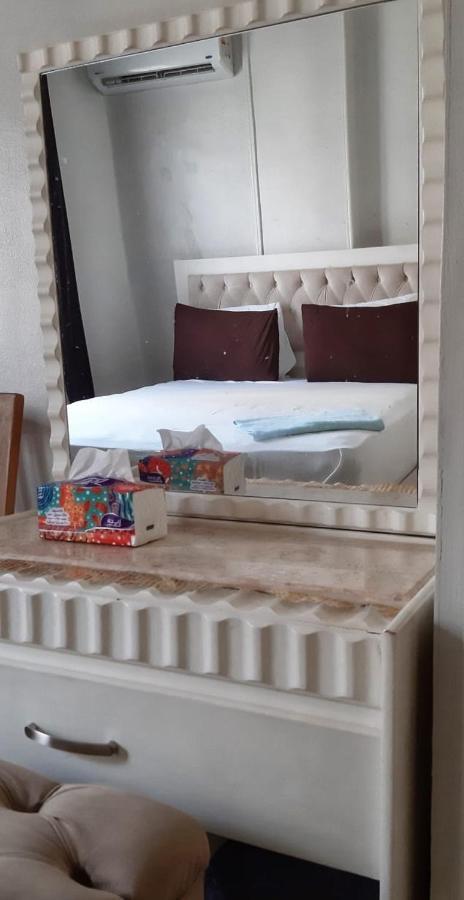 Abdeen Palace Hostel ไคโร ภายนอก รูปภาพ