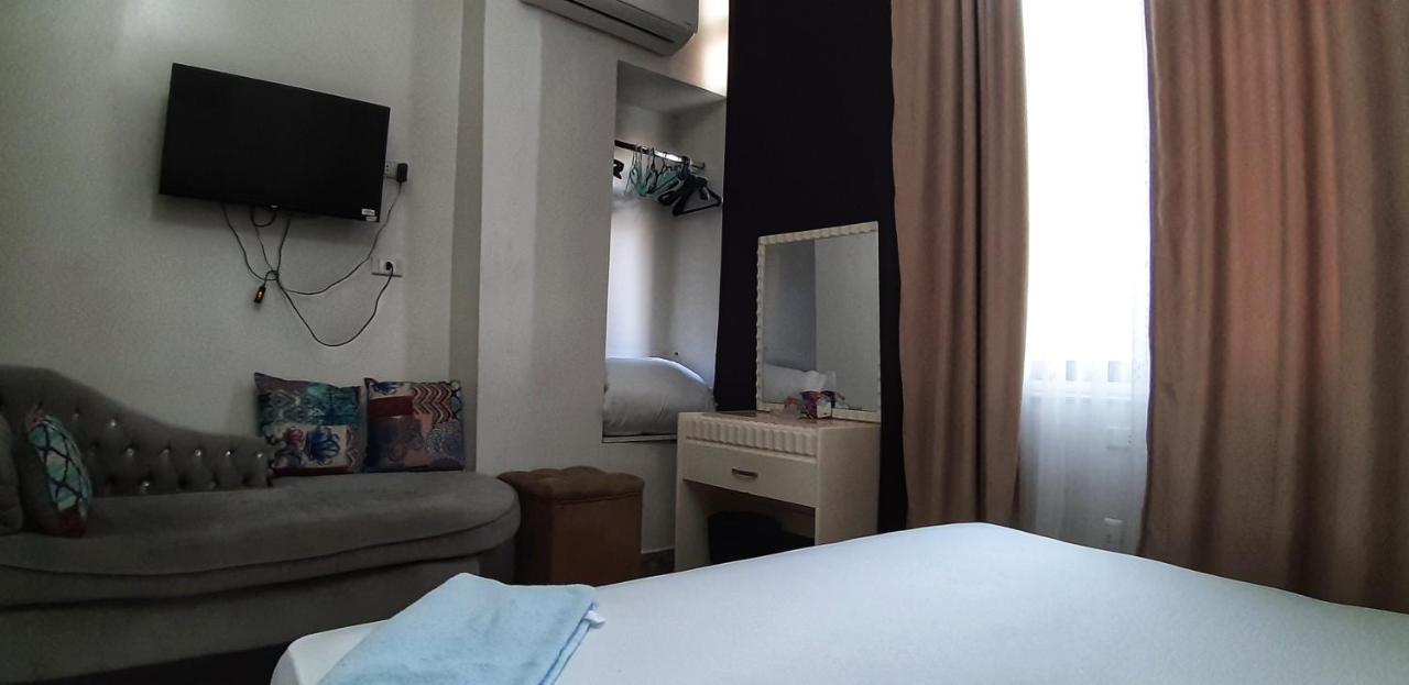 Abdeen Palace Hostel ไคโร ภายนอก รูปภาพ