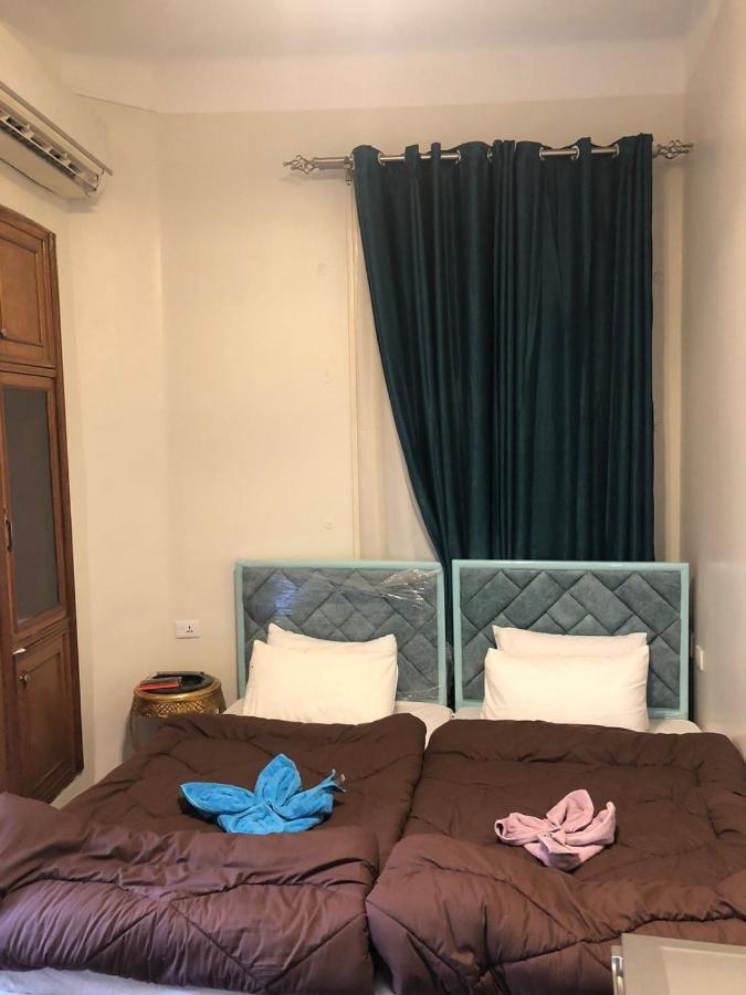 Abdeen Palace Hostel ไคโร ภายนอก รูปภาพ